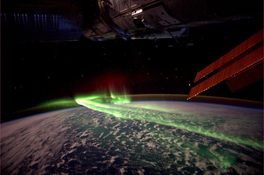 Фотография северного сияния из космоса